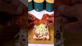 Air Fryer Pizza Toastie🍕🙌 pizza toastie airfryer airfryerrecipes easyrecipe shorts [upl. by Litman407]