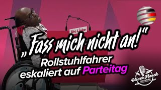 „Fass mich nicht an“ – Rollstuhlfahrer Bernard Bonsu eskaliert auf Parteitag der Linken [upl. by Avraham]