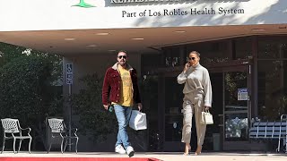 Ben Affleck was referred to a medical rehabilitation center after meeting his exwife Jennifer Lopez [upl. by Niattirb]