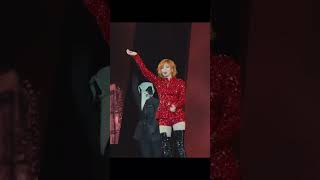 Mylène Farmer  Désenchantée  Nevermore 2023 extrait live [upl. by Caralie929]