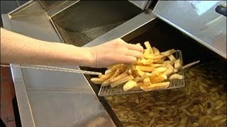 Fish Frying Skills  Frying Chips  07 [upl. by Eltsyrc]