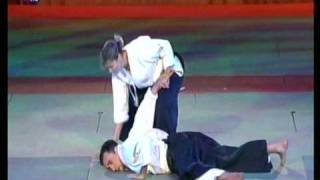 Bercy 2010 Aikido Tissier Arnaud Waltz [upl. by Felicia77]