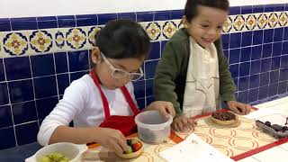 Cocina para niños  tartas de frutas [upl. by Eimmac]