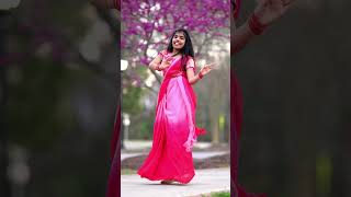 Gulaabi Sadi  Marathi Song  Thanaya [upl. by Haelhsa188]