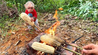 Jic Jic went to buy and crack corn with his father and then brought it up the hill to grill and eat [upl. by Laamak]