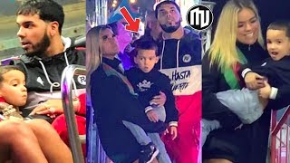 ¡Karol G conoce a el hijo de Anuel y causan euforia en parque de diversiones [upl. by Ardnohs94]