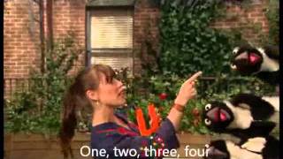 Feist on Sesame Street 1234 Counting to the number four with lyrics [upl. by Sloan]