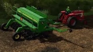 Planting and Spraying Soybeans on Fs22 [upl. by Sirraf734]