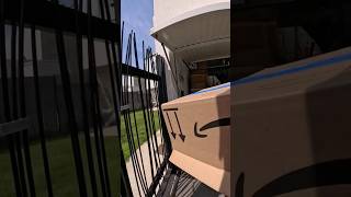 Toujours vérifier que le client est chez lui amazondelivery amazondeliverydriver amazon gopro [upl. by Odlabso399]