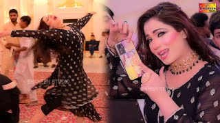 Yaar Chahiday  Mehak Malik Dance Performance Shaheen Studio [upl. by Aleedis]