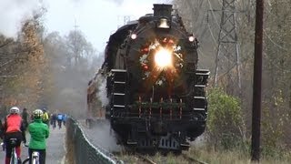 HD SPampS 700 Holiday Train to Oaks Park New [upl. by Llenod]