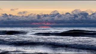 Sunrise over Lake Michigan from Bradford Beach Milwaukee WI [upl. by Nelon]