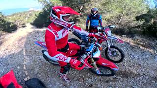 J’ESSAI DE SUIVRE DES MOTOS EN ENDURO 🥵 YAMAHA 450 YFZR [upl. by Cathi]