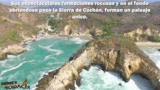 Playa Pichilinguillo Aquila Michoacán desde Drone  DJI  Phantom  Beach [upl. by Newsom]