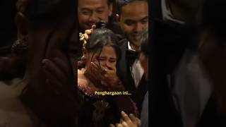 Pertama raih Piala Citra Tangis Prilly Pecaah 😭 [upl. by Ettelliw]