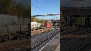 90010 and 90042 storm through Tamworth class90 tamworth trainspotting [upl. by Noerb987]