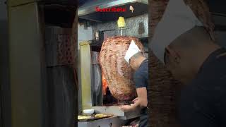 Atrapando la piña 🍍 para los ricos tacos al pastor 🌮🌮🌮😋😋 Ciudad de México 🇲🇽 [upl. by Beckie]