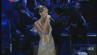 Gülşen  İlgilenmiyorum Canlı Rumeli Hisarı Konserleri 2007 [upl. by Siraved]