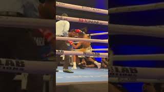 Así fue la caída que le propinó Idalberto Umara a Kevin Brown en 🇨🇺vs🇨🇺🚨 boxeocubano [upl. by Snahc]