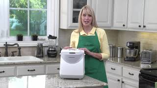 Bread Makers  Hamilton Beach®  HomeBaker™ 2 Lb Breadmaker 29881 amp 29882 [upl. by Tuesday]