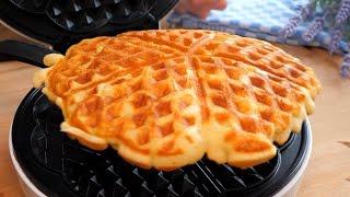 Saftige Apfel🍎 Waffeln in 5 Minuten Das BESTE Rezept für DICKE Waffeln [upl. by Anaiuq]