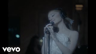 Ariana Grande  yes and live version [upl. by Darcee883]