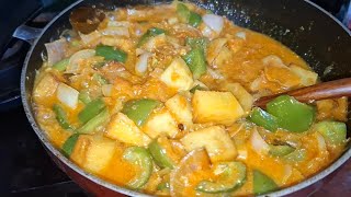 Aloo capsicum sabji  quick side dish for chapati  easy recipes  aloo recipe [upl. by Ulrich340]