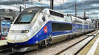 Gare de Rennes  TGV OUIGO TER et autres trains SNCF [upl. by Sifan]