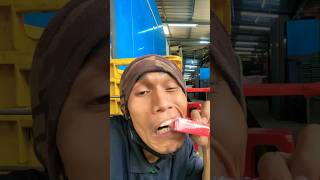 Makan sampah rokok merah coin satisfying money gold [upl. by Femi]