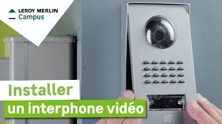 Comment installer un interphone vidéo  Leroy Merlin [upl. by Lay]