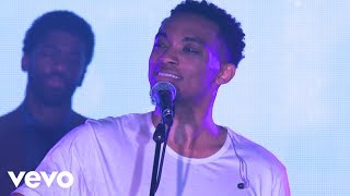 Jonathan McReynolds  God Is Good Live [upl. by Elttil693]