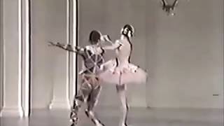 Harlequinade  Act 1 pas daction  Balanchine vs two recons  BaryshnikovMcBride [upl. by Dyan300]