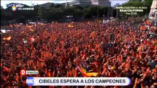 Toda Cibeles canta el ¡A por ellos en la celebración de la Eurocopa 2012 [upl. by Llirret]