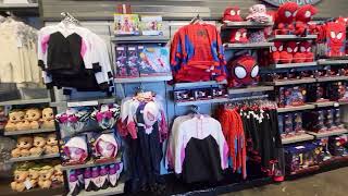 QUICK LOOK AT THE MARVEL SUPERHERO HEADQUARTER STORE  ROBBIES BIRTHDAY SHOPPING IN ORLANDO [upl. by Humpage]