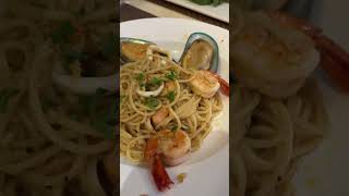 Seafood aglio olio [upl. by Sweeney]