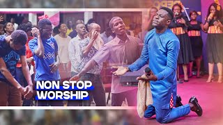 Kwaku Teye Leads Anointed NONSTOP WORSHIP at PIWC TEMA [upl. by Ahsekyw]