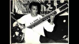 Ustad Rais Khan amp Pt Shamta Prasad Raga Darbari Sadarang Music Conf  Mid 60s Calcutta [upl. by Llebanna]