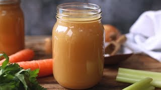 How to make chicken stock  Nickys Easy Guide [upl. by Nima]