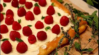 Feuilleté de framboise et mascarpone  Recette rapide [upl. by Rieth]