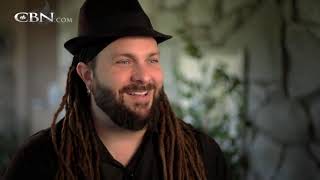 Christafari Reggae Singer Mark Mohr Finds quotOne Lovequot The 700 Club Interview From 2013 [upl. by Lossa]