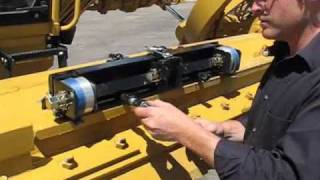 Grader blade changing tool in Action  Zero Gravity Tools [upl. by Meensat57]