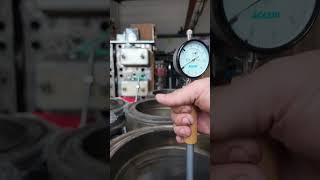 Cylinder Liner Measurement with Bore Gauge [upl. by Nettie]