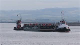 Huge Hinkley barge glides past Burnham BurnhamOnSeacom [upl. by Docia]