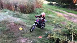 Trials bike riding Poles wood Gas gas txt boy 50 dirtbike motorbikes trials gasgas essex [upl. by Greenes]