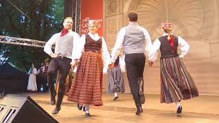 Latvian folk dance Latviešu tautas deju kolektīvs Madridē quotLustequot [upl. by Nahej]