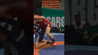 wrestlers singlet rips during match [upl. by Bedelia]