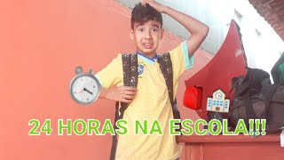 SOBREVIVI 24 HORAS NA ESCOLA Passei de ano [upl. by Sateia]