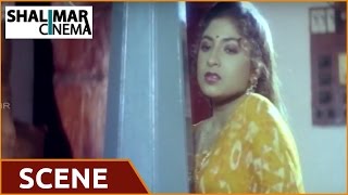 Pedarayudu Movie  Subhashri amp Mohan Babu Scene  Mohan BabuSoundarya [upl. by Anirhtak461]