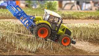 RC FARMING PLOUGHING SPRINKLING JOHN DEERE FENDT CASE AND MORE WORKING ON THE FIELD [upl. by Japeth]