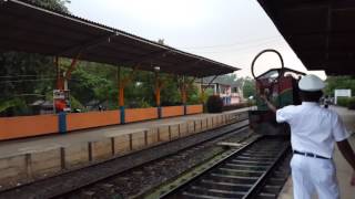 Tablet exchange by the train in Sri Lanka [upl. by Tymothy348]